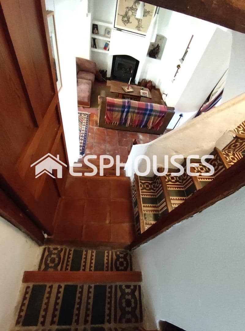 5 bedroom Villa for sale in Beniarda - € 237,000 (Ref: 6984498)