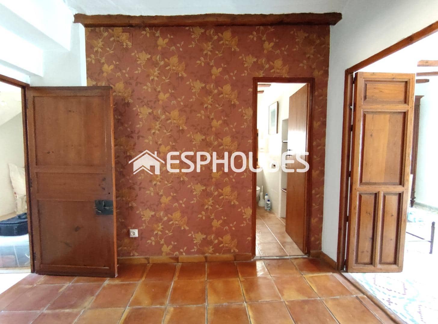 5 bedroom Villa for sale in Beniarda - € 237,000 (Ref: 6984498)