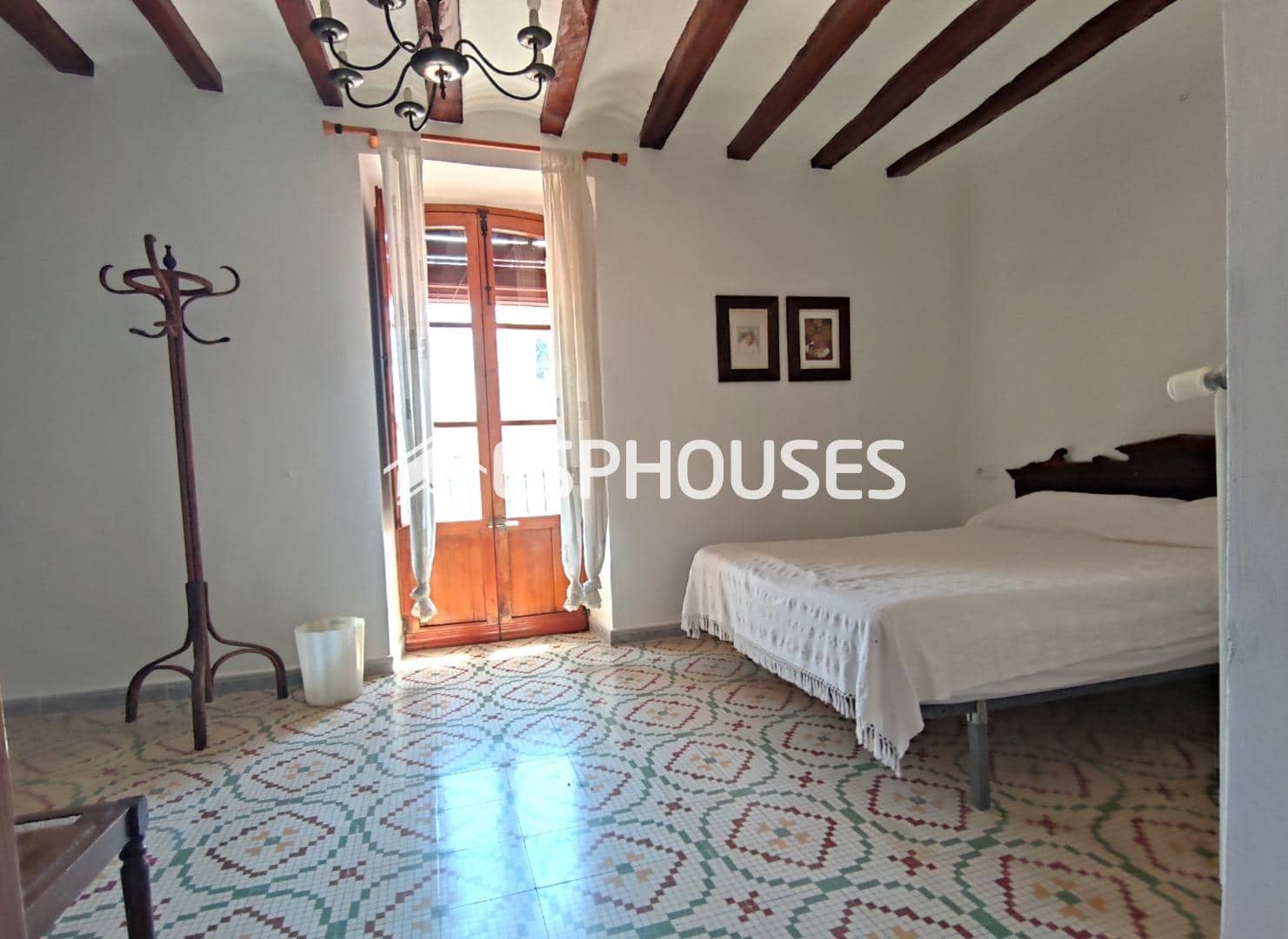 5 bedroom Villa for sale in Beniarda - € 237,000 (Ref: 6984498)