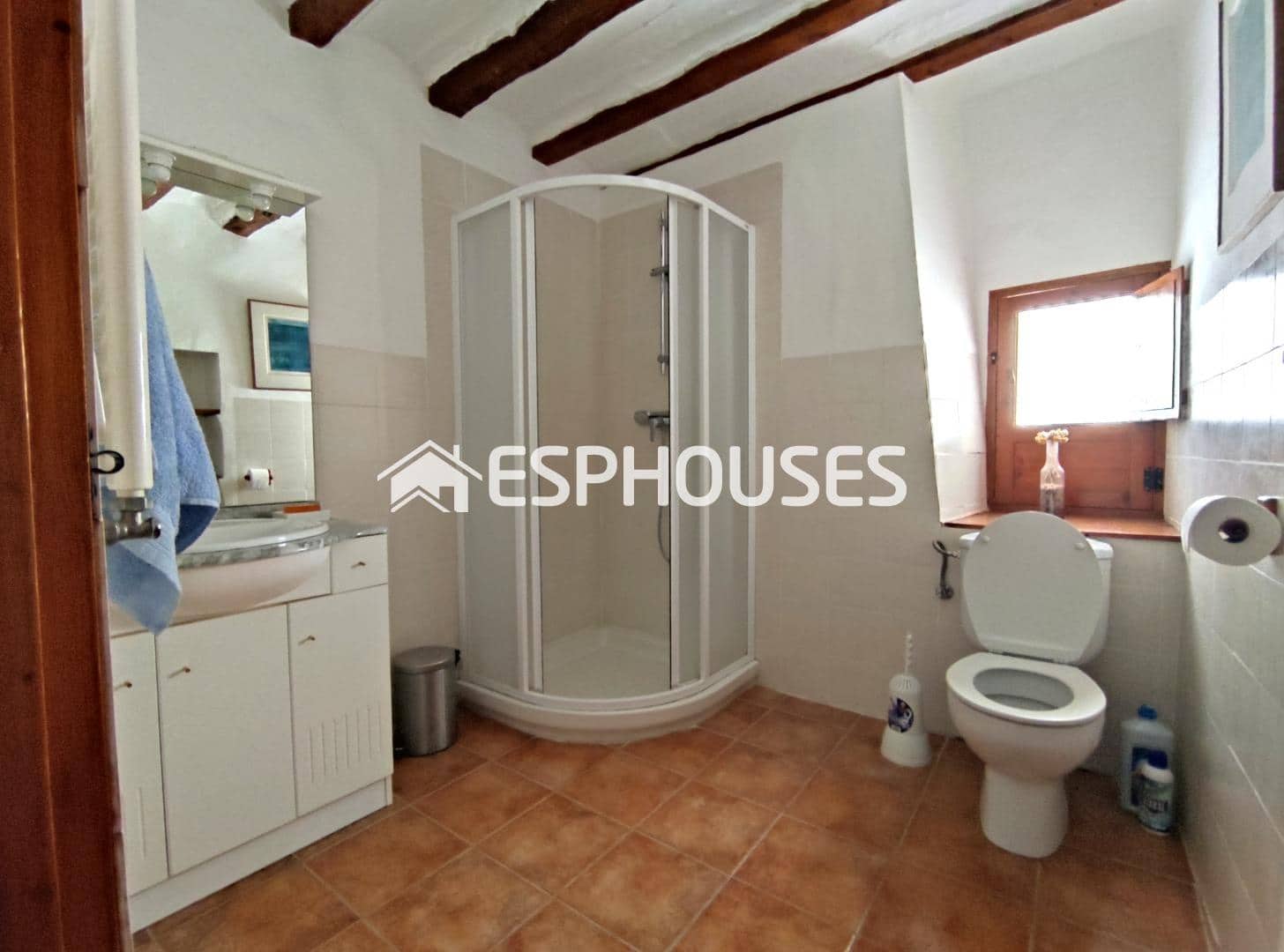 5 bedroom Villa for sale in Beniarda - € 237,000 (Ref: 6984498)