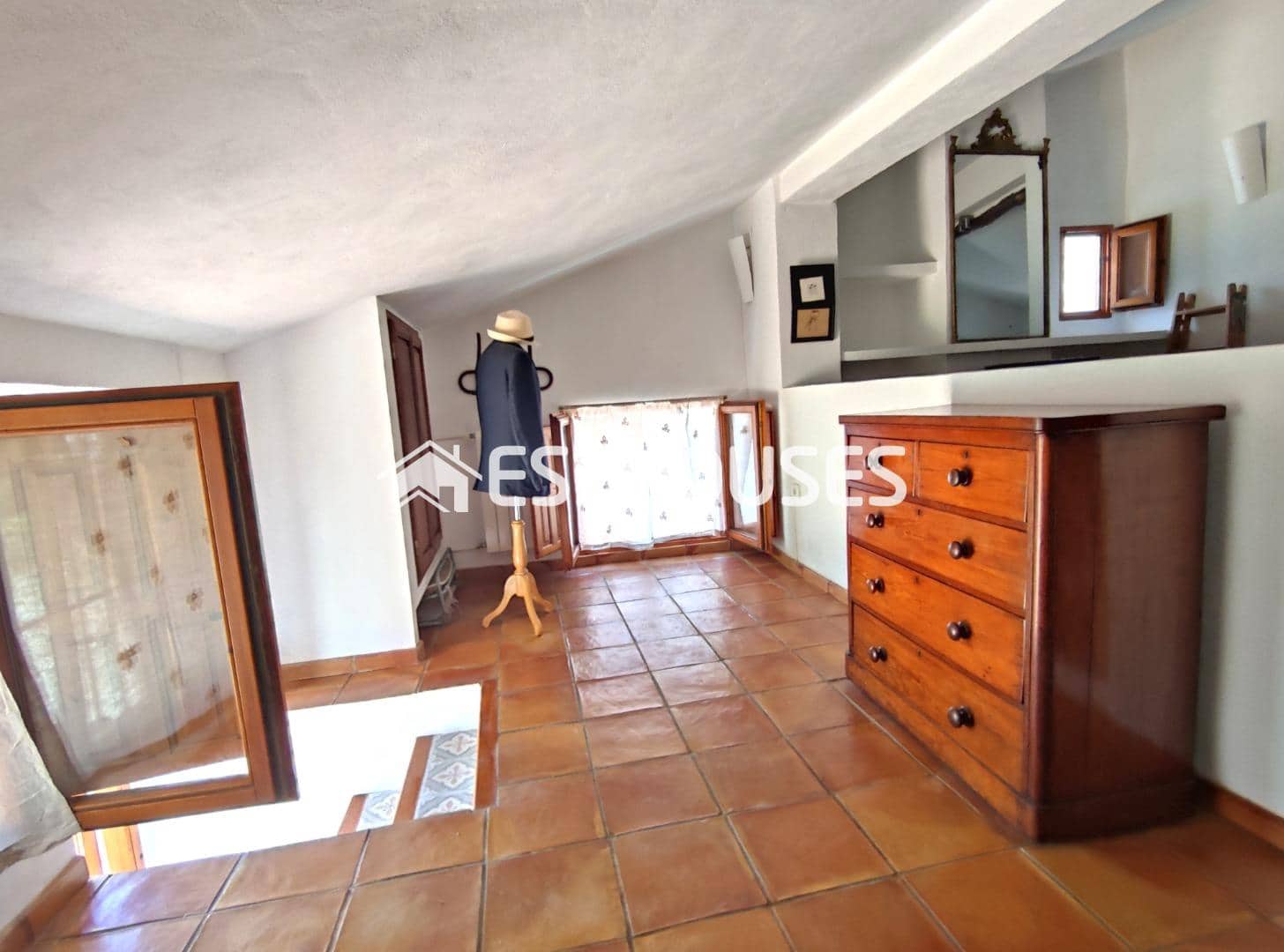 5 bedroom Villa for sale in Beniarda - € 237,000 (Ref: 6984498)