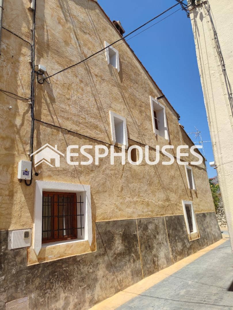 5 bedroom Villa for sale in Beniarda - € 237,000 (Ref: 6984498)