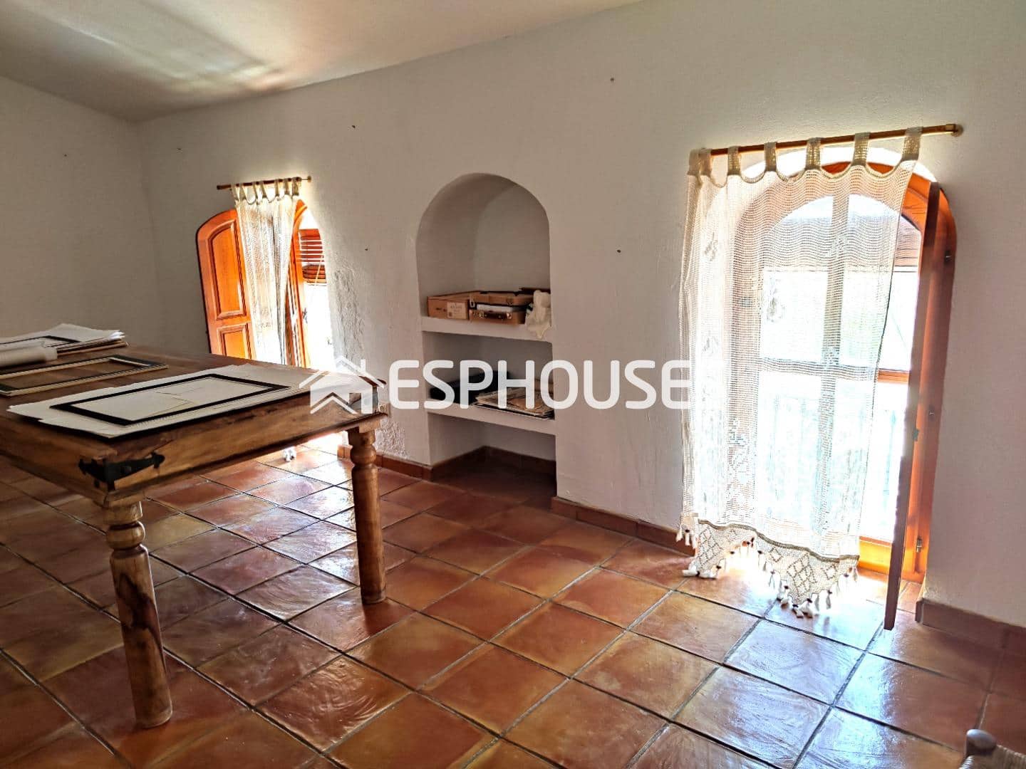 5 bedroom Villa for sale in Beniarda - € 237,000 (Ref: 6984498)