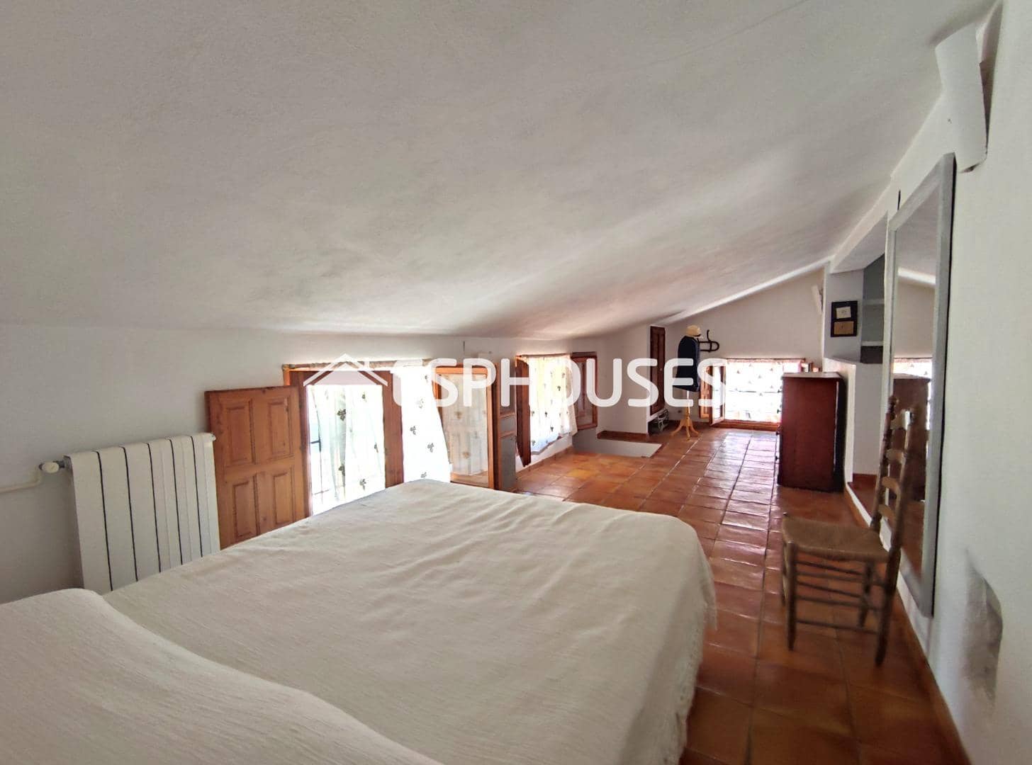 5 bedroom Villa for sale in Beniarda - € 237,000 (Ref: 6984498)