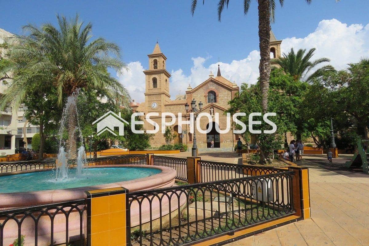 2 sovrum Lägenhet till salu i Torrevieja med pool - 249 000 € (Ref: 7080755)