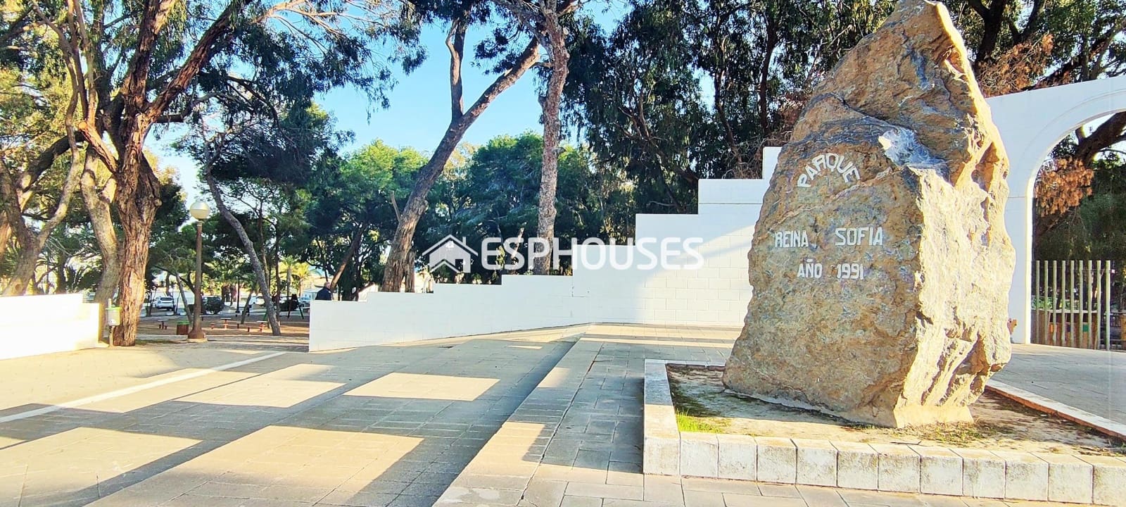 2 soveværelse Lejlighed til salg i Guardamar del Segura med swimmingpool garage - € 244.900 (Ref: 7100286)