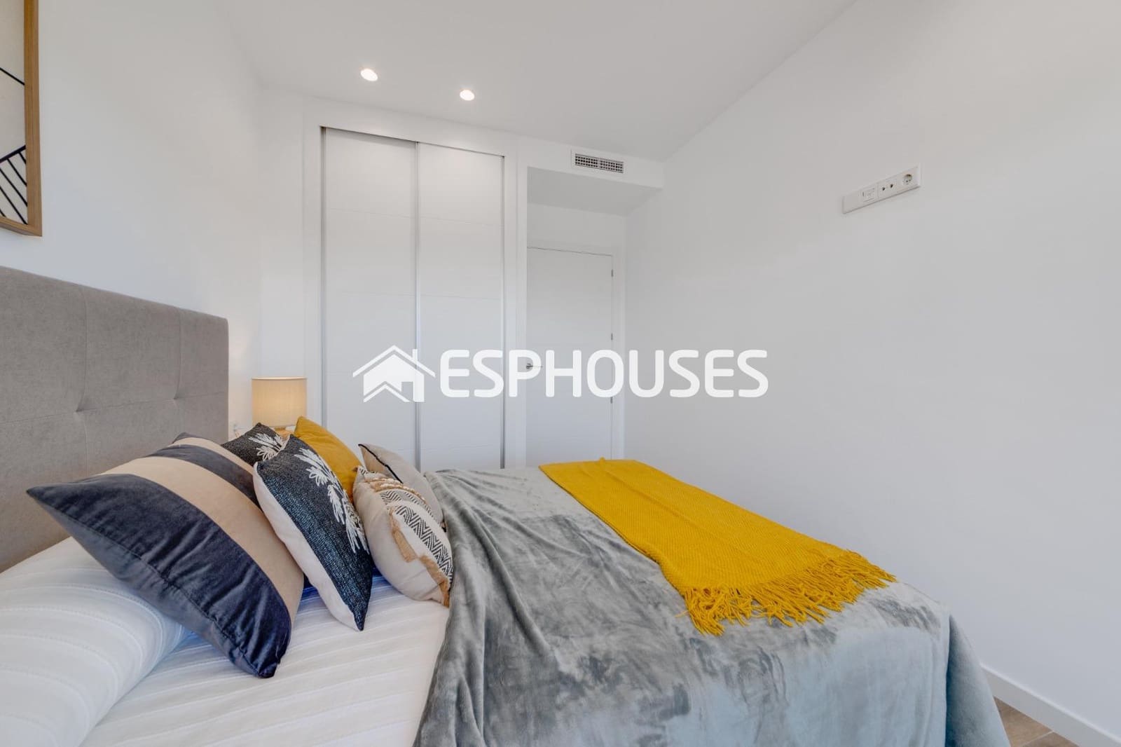 2 soveværelse Lejlighed til salg i Arenales del Sol - € 355.000 (Ref: 7612661)