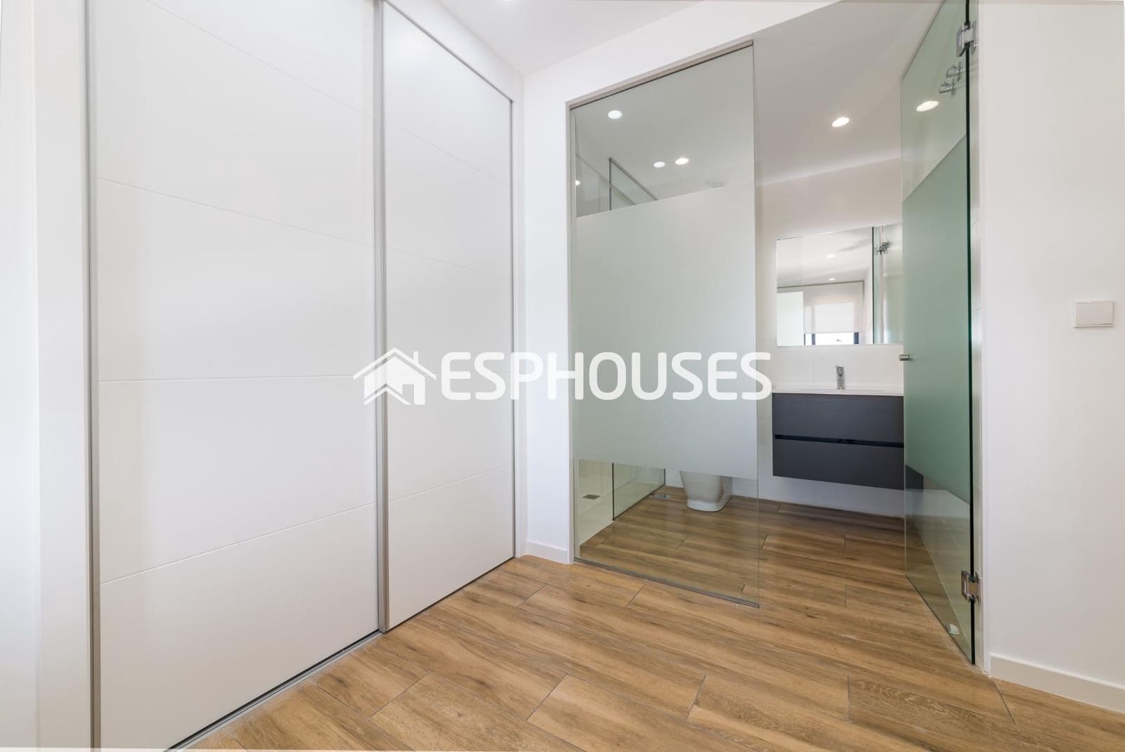 2 soveværelse Lejlighed til salg i Arenales del Sol - € 355.000 (Ref: 7612661)