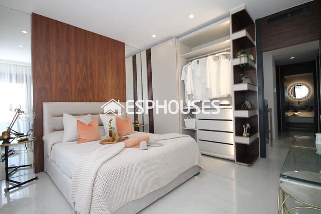 3 chambre Villa/Maison à vendre à El Chaparral, Torrevieja avec piscine - 509 000 € (Ref: 7612664)