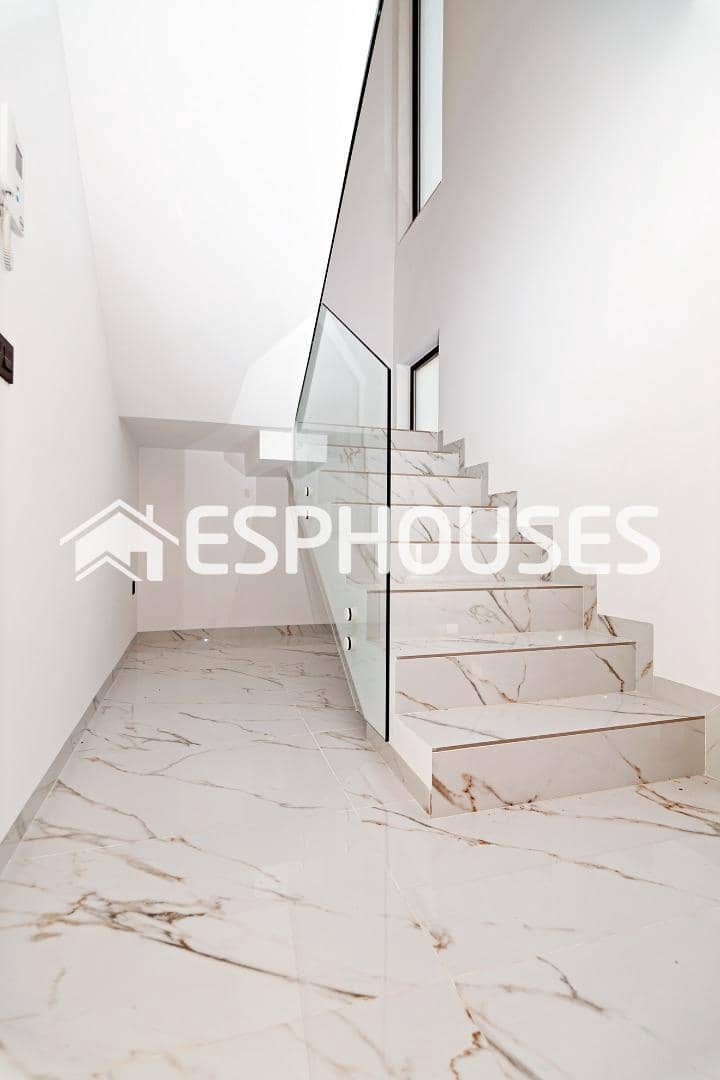 4 soveværelse Villa til salg i Molina de Segura med swimmingpool garage - € 439.000 (Ref: 7860471)