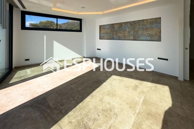 4 soverom Villa til salgs i Manzanera - Tosal, Calpe / Calp med svømmebasseng garasje - € 2 850 000 (Ref: 7860481)