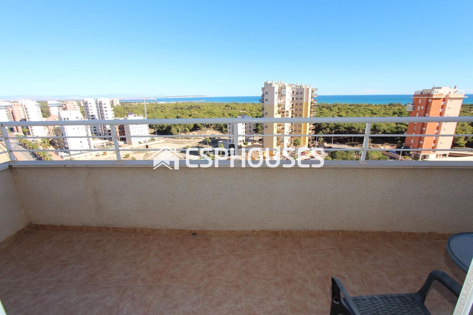 3 bedroom Apartment for sale in Guardamar del Segura with pool garage - € 240,000 (Ref: 7963467)