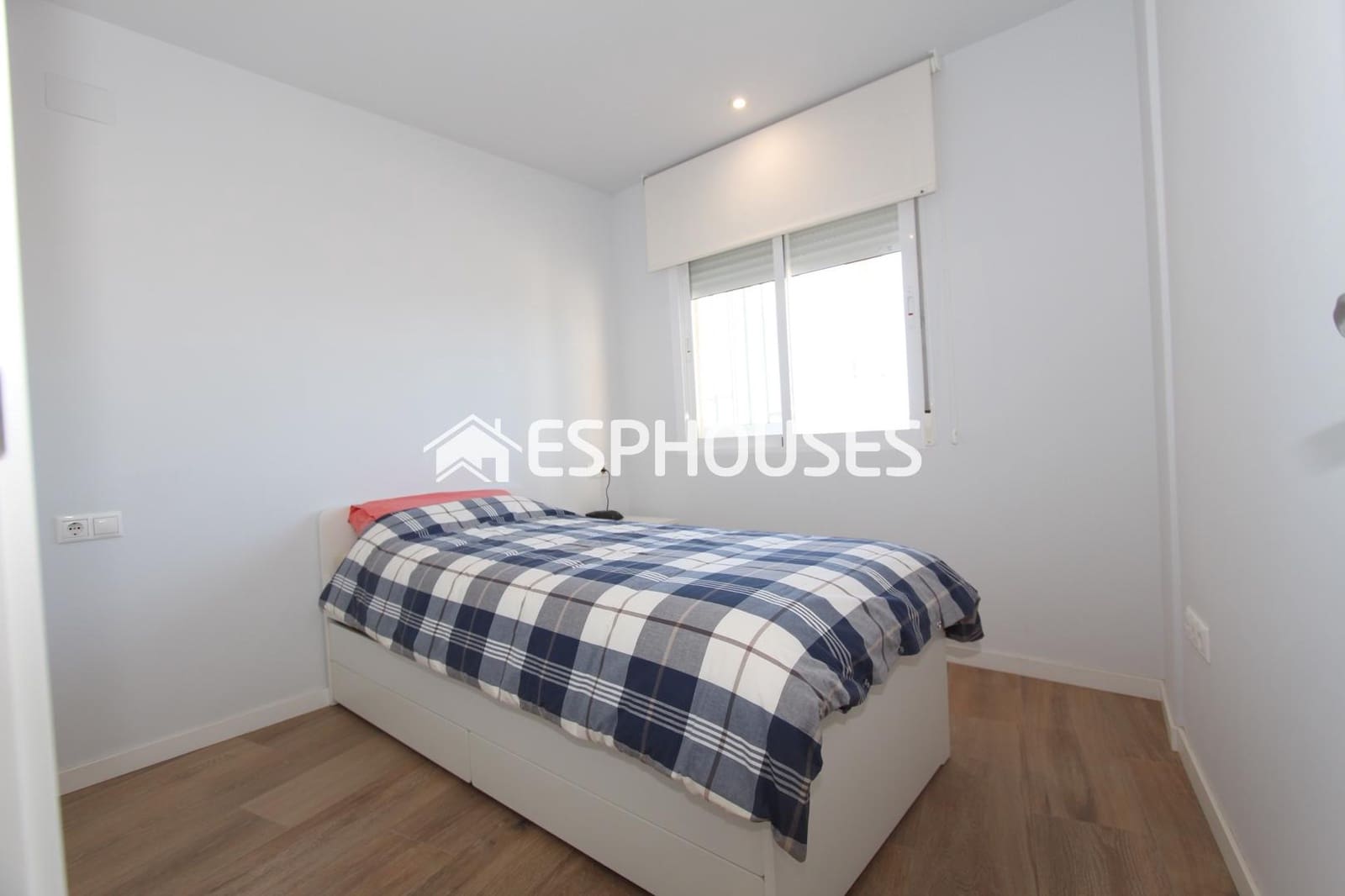 3 bedroom Apartment for sale in Guardamar del Segura with pool garage - € 240,000 (Ref: 7963467)