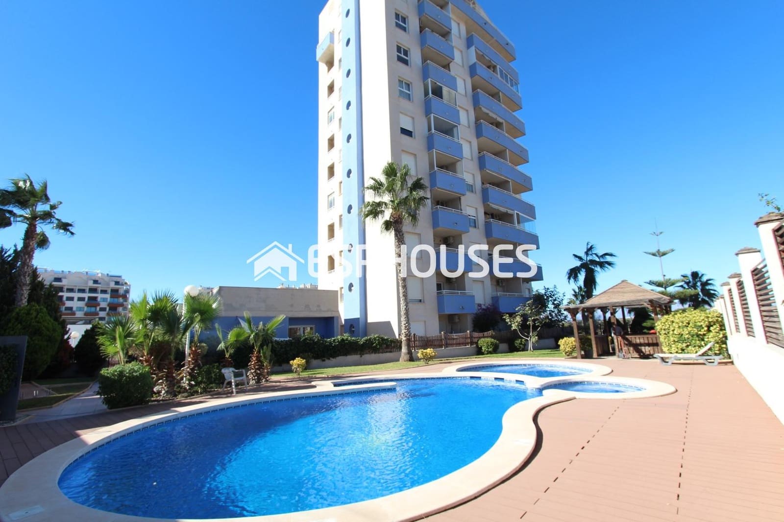 3 bedroom Apartment for sale in Guardamar del Segura with pool garage - € 240,000 (Ref: 7963467)