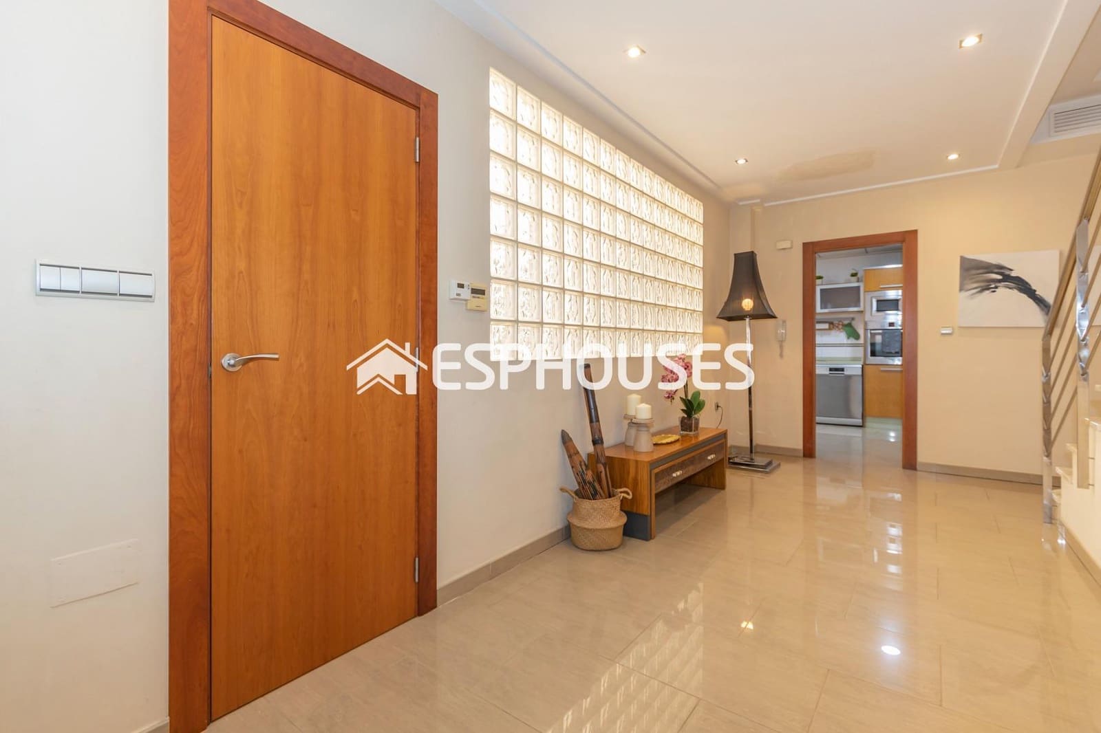 4 soverom Villa til salgs i Guardamar del Segura med garasje - € 390 000 (Ref: 7963485)