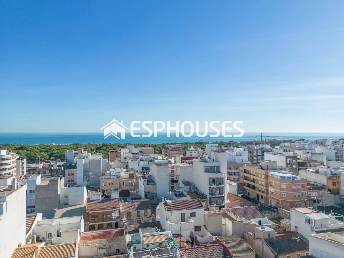 4 soverom Villa til salgs i Guardamar del Segura med garasje - € 390 000 (Ref: 7963485)