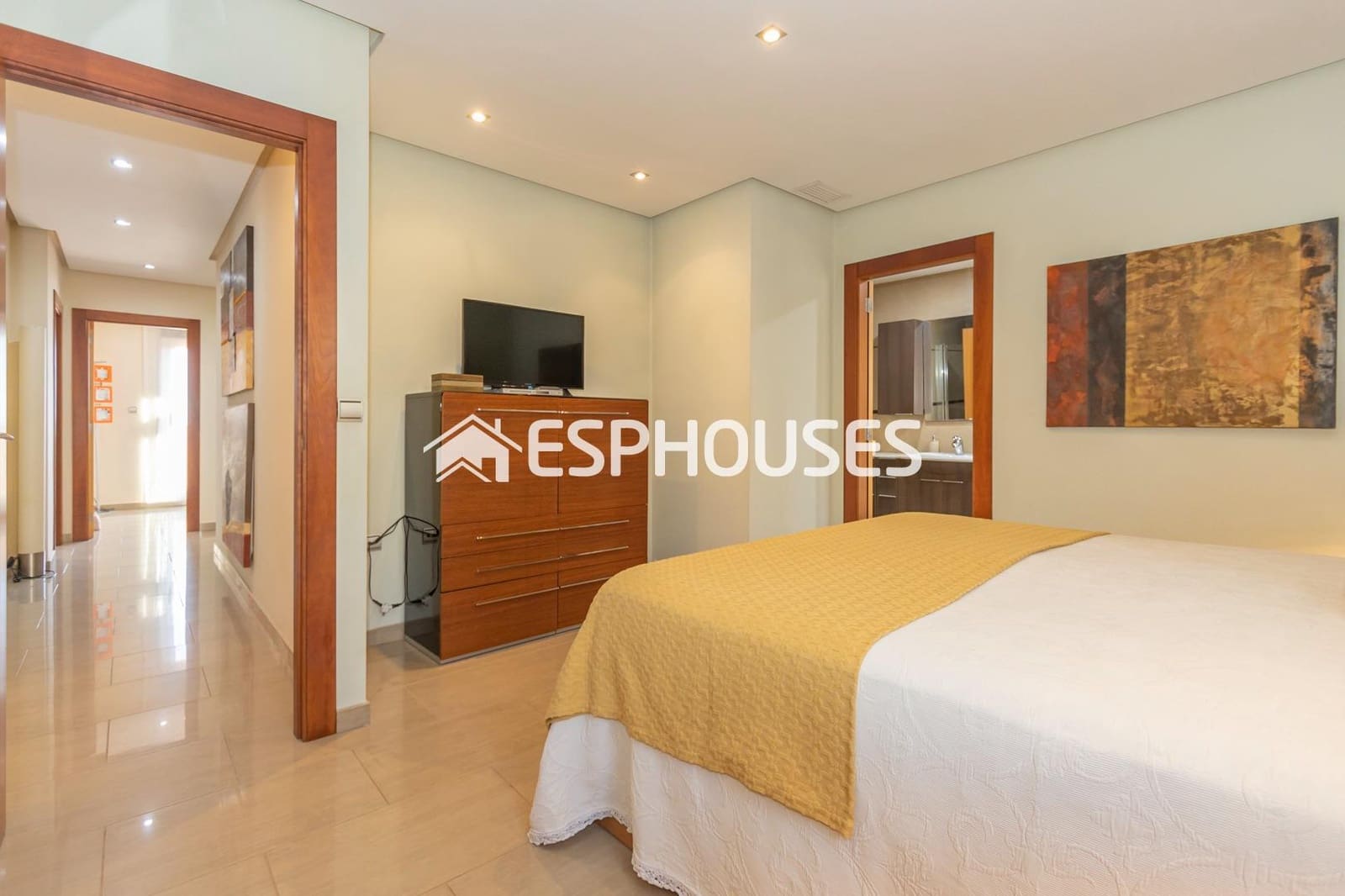 4 soverom Villa til salgs i Guardamar del Segura med garasje - € 390 000 (Ref: 7963485)