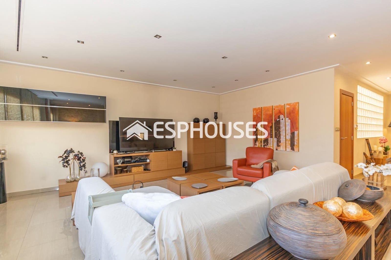 4 soverom Villa til salgs i Guardamar del Segura med garasje - € 390 000 (Ref: 7963485)