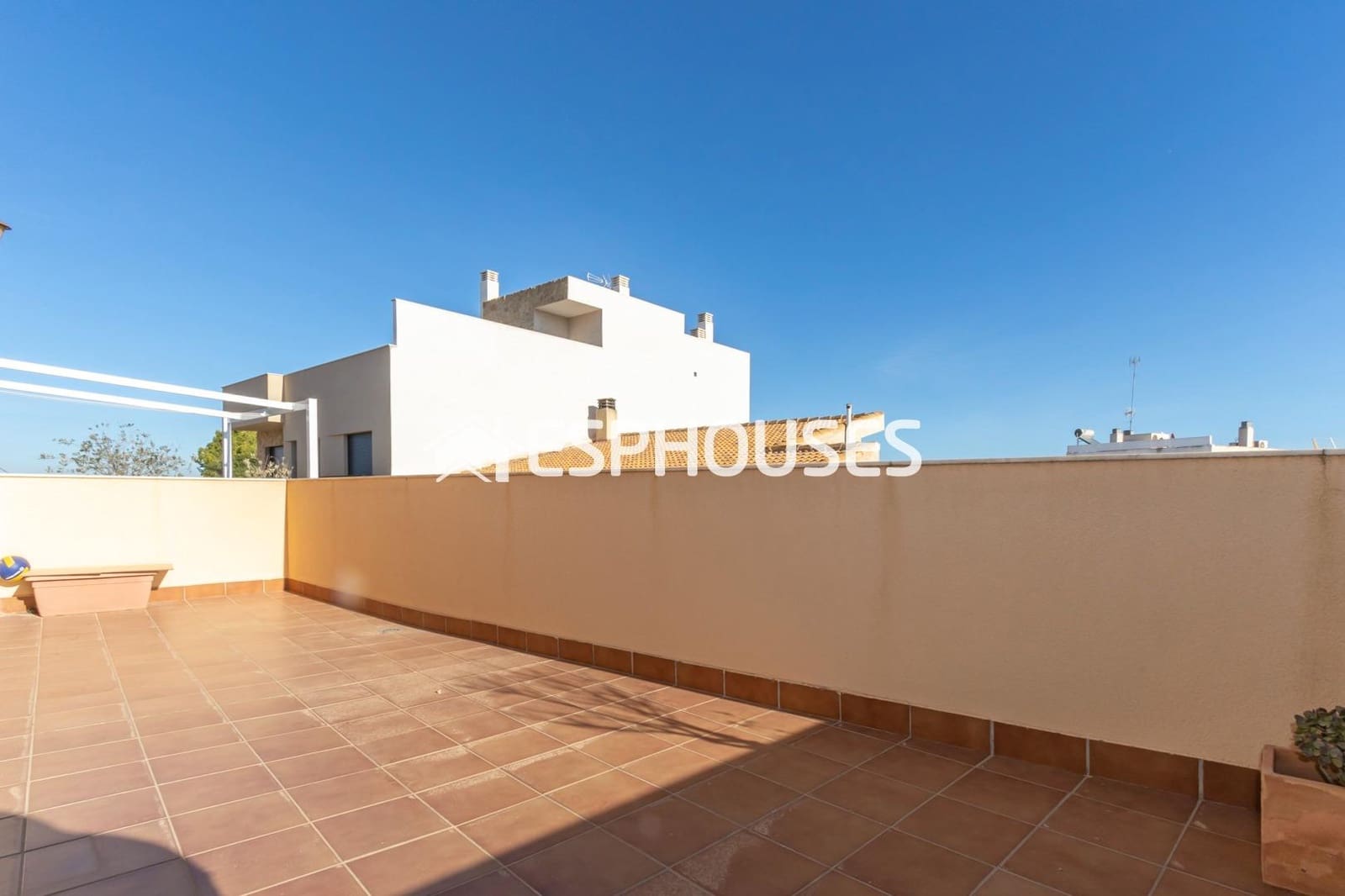 4 soverom Villa til salgs i Guardamar del Segura med garasje - € 390 000 (Ref: 7963485)