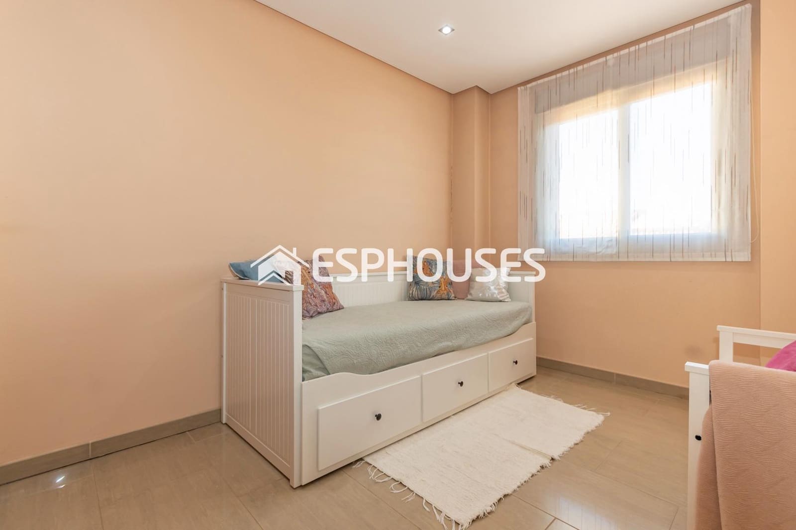 4 soverom Villa til salgs i Guardamar del Segura med garasje - € 390 000 (Ref: 7963485)