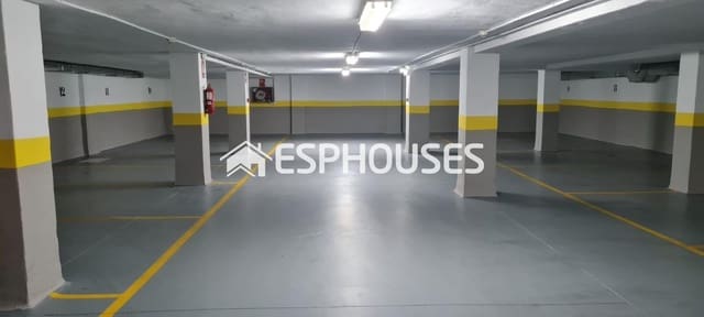 Garage for sale in Las Viñas, Guardamar del Segura - € 5,500 (Ref: 8032463)