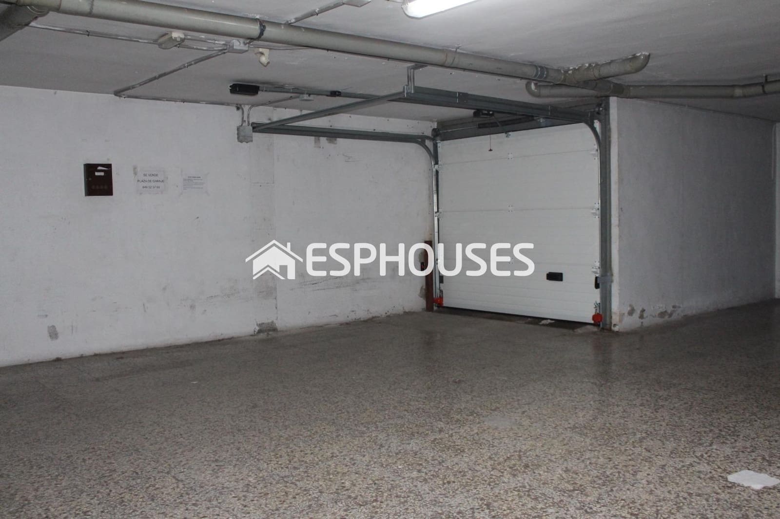 Garasje til salgs i Guardamar del Segura - € 12 000 (Ref: 8032466)