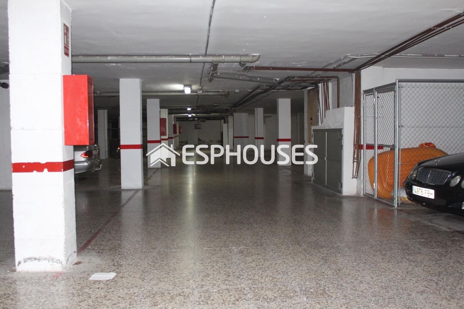 Garasje til salgs i Guardamar del Segura - € 12 000 (Ref: 8032466)