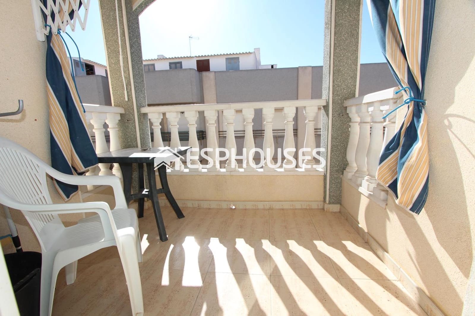 2 bedroom Apartment for sale in Zona Pueblo, Guardamar del Segura €