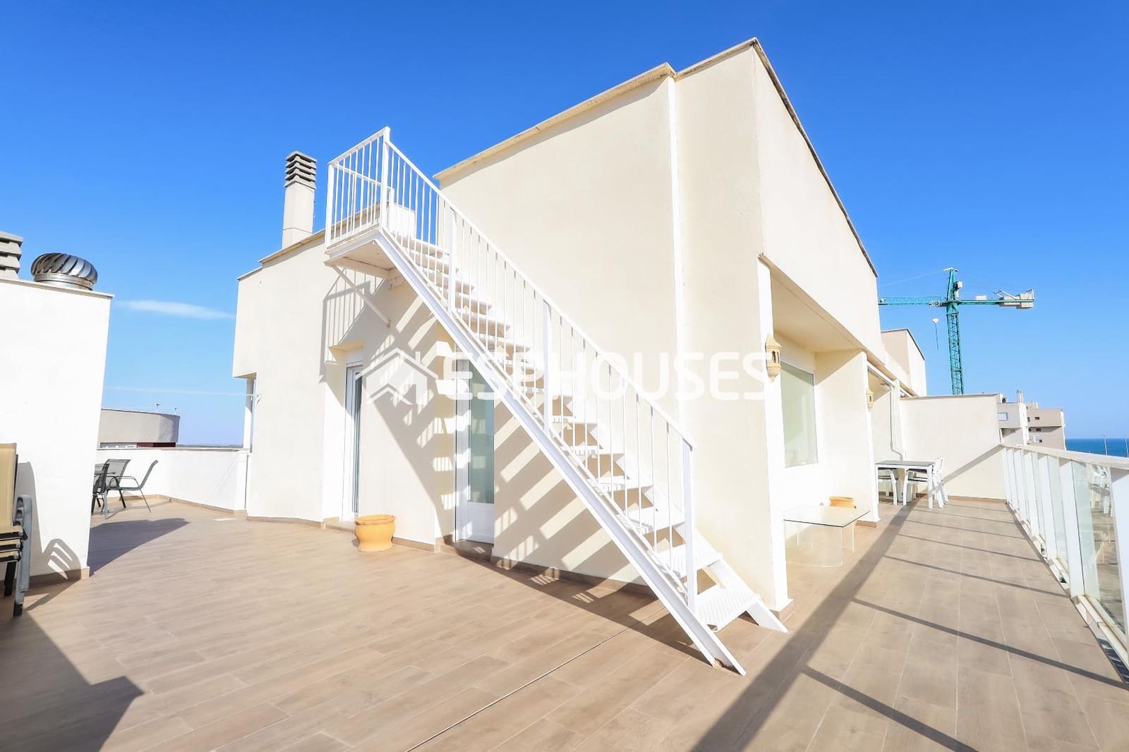 3 sovrum Lägenhet till salu i Guardamar del Segura med pool garage - 385 000 € (Ref: 8086115)