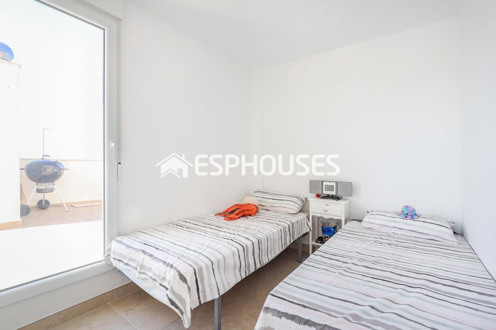 3 sovrum Lägenhet till salu i Guardamar del Segura med pool garage - 385 000 € (Ref: 8086115)