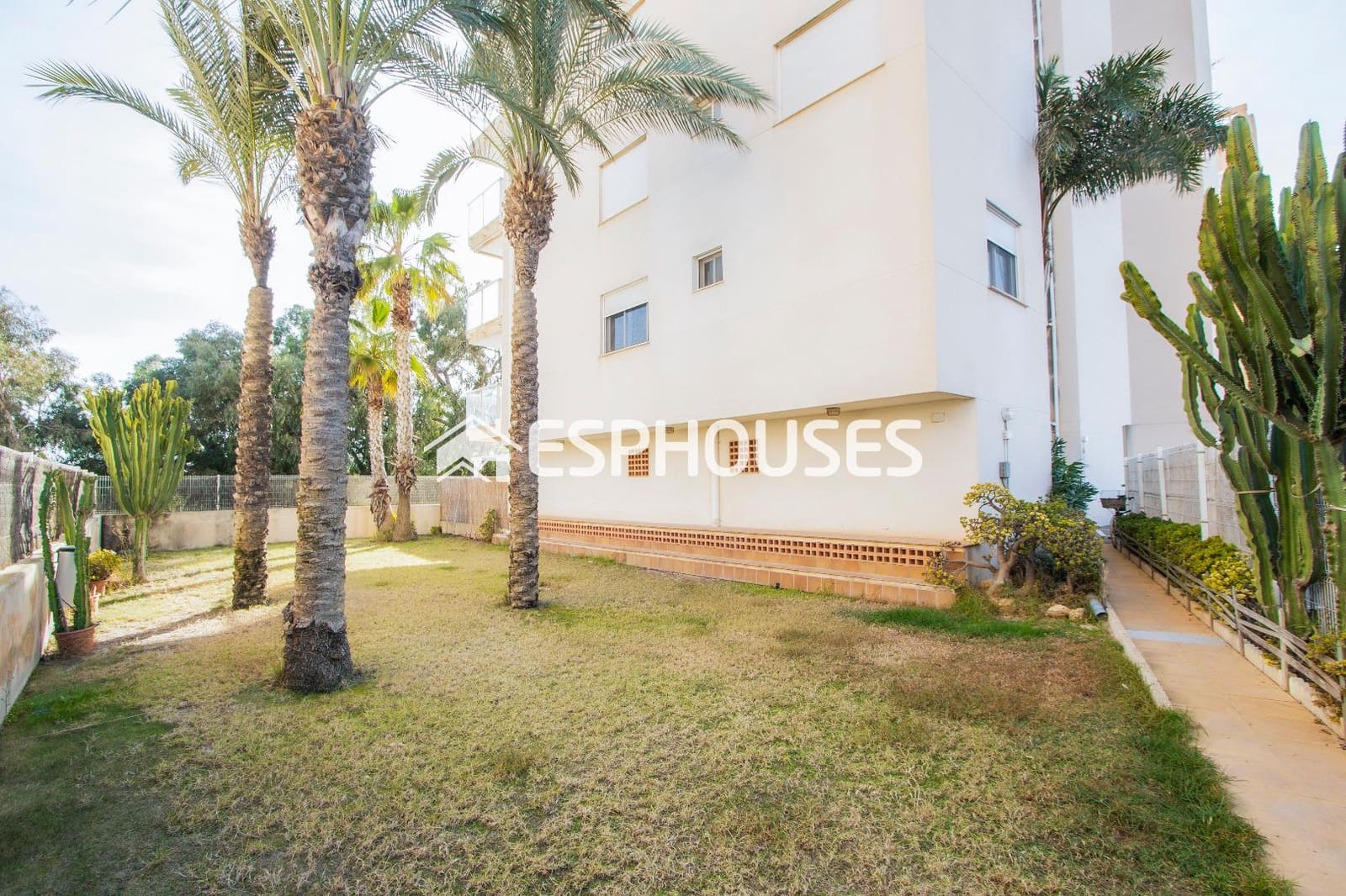 3 sovrum Lägenhet till salu i Guardamar del Segura med pool garage - 385 000 € (Ref: 8086115)