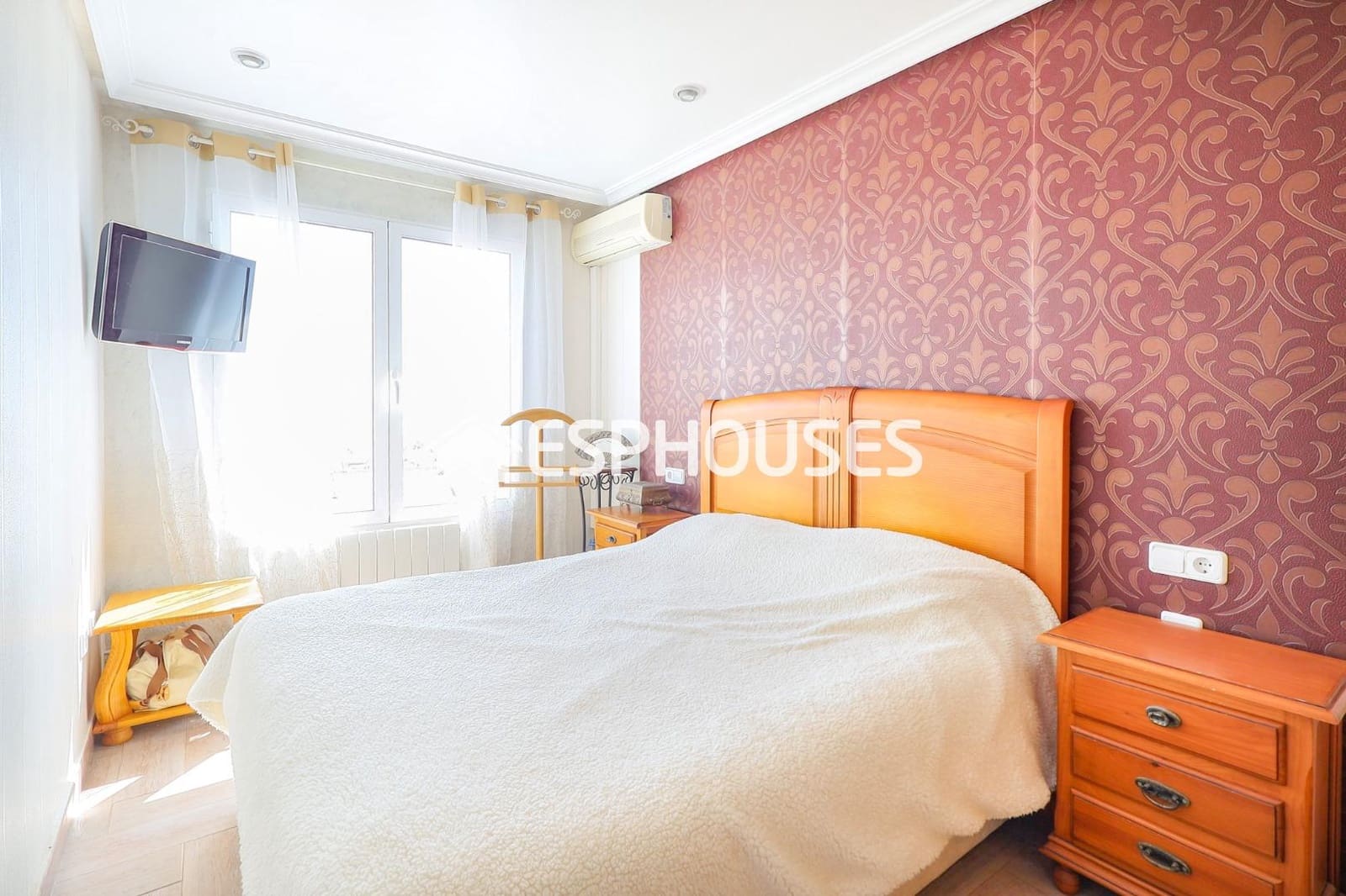 3 bedroom Apartment for sale in Guardamar del Segura with garage - € 390,000 (Ref: 8217103)