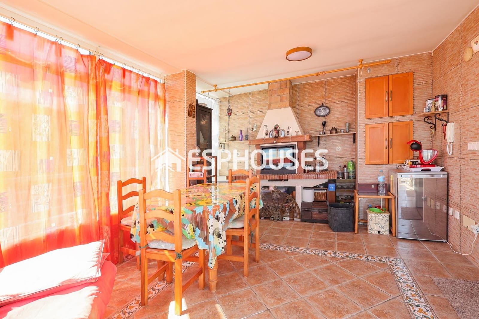 3 bedroom Apartment for sale in Guardamar del Segura with garage - € 390,000 (Ref: 8217103)