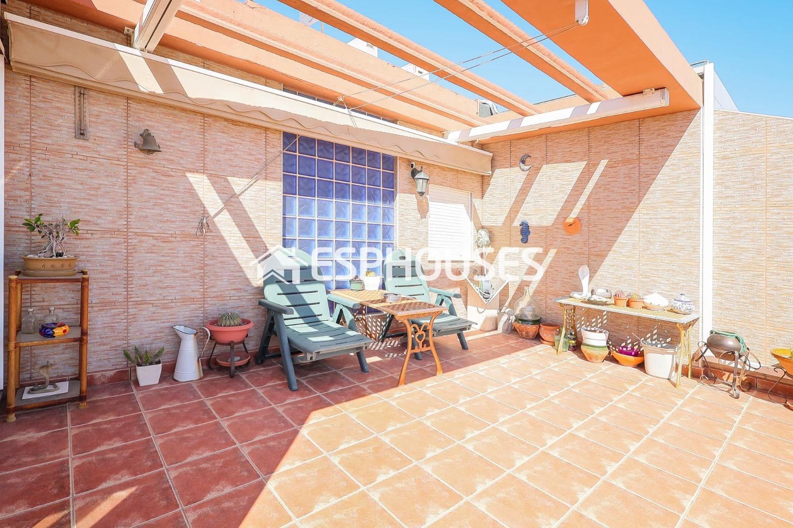 3 bedroom Apartment for sale in Guardamar del Segura with garage - € 390,000 (Ref: 8217103)
