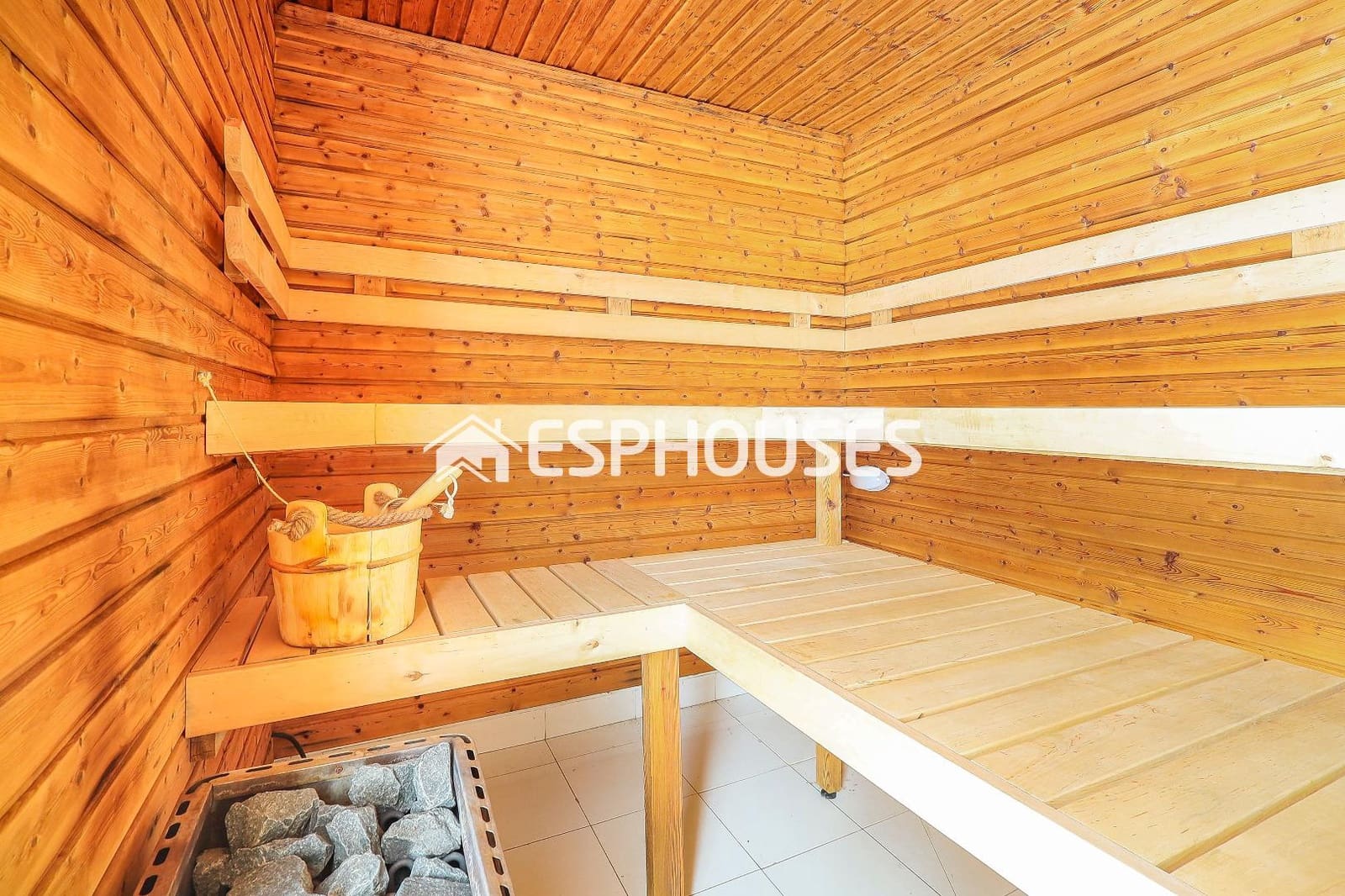 3 quarto Apartamento para venda em Guardamar del Segura com piscina garagem - 420 000 € (Ref: 8238966)