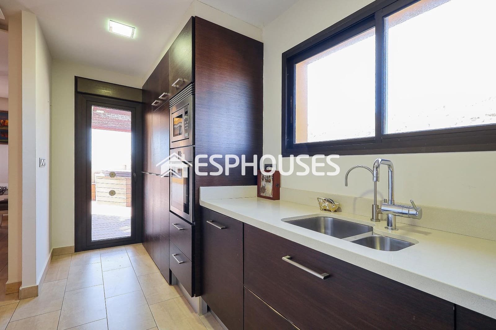 3 quarto Apartamento para venda em Guardamar del Segura com piscina garagem - 420 000 € (Ref: 8238966)