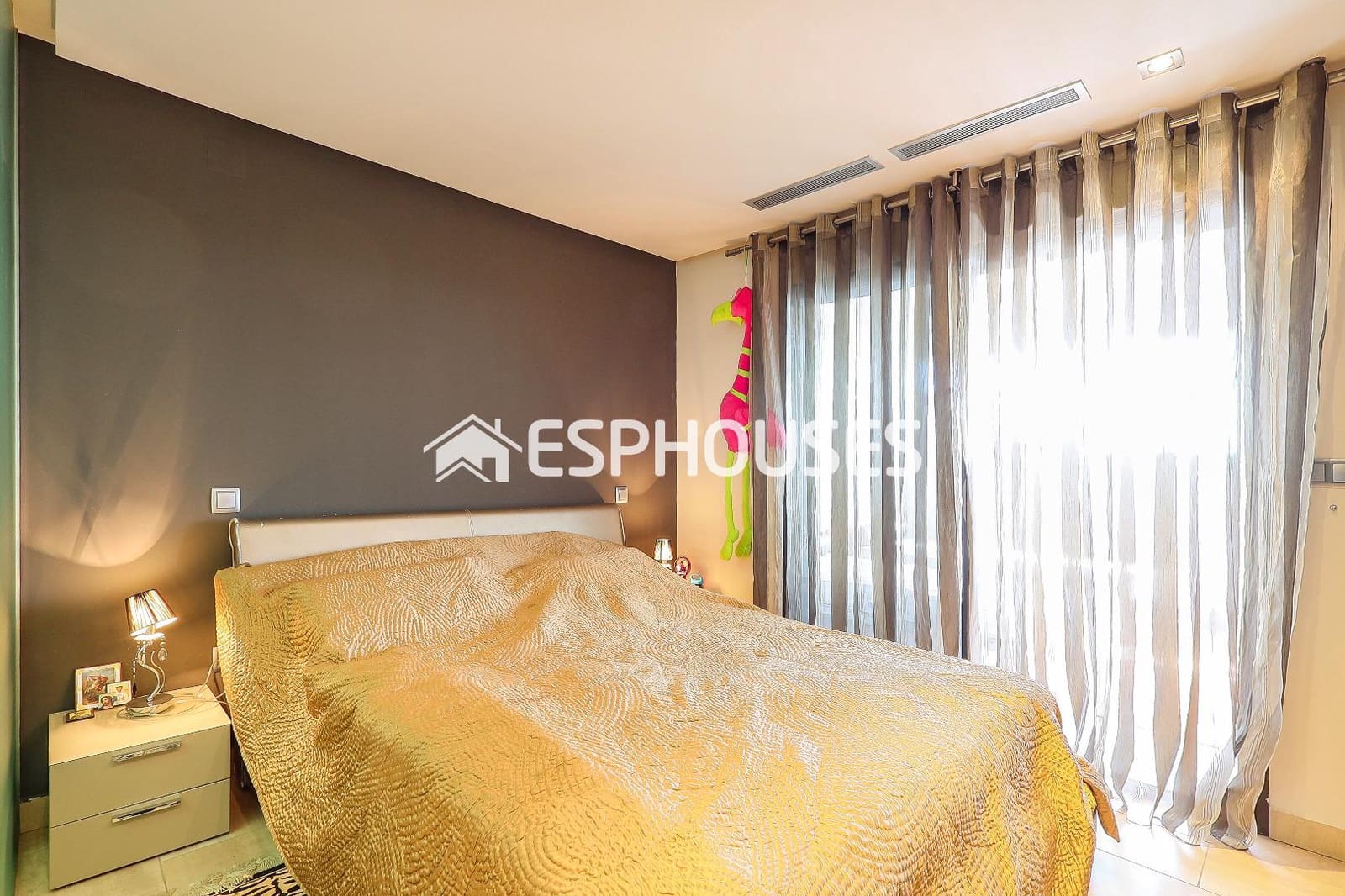 3 quarto Apartamento para venda em Guardamar del Segura com piscina garagem - 420 000 € (Ref: 8238966)