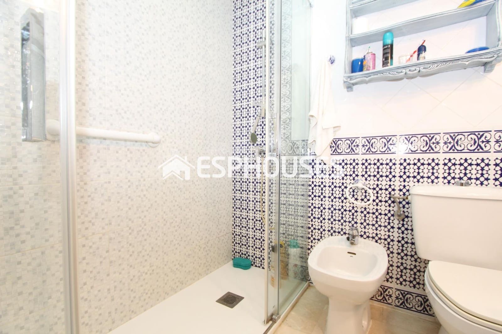 3 soverom Bungalow til salgs i Guardamar del Segura med svømmebasseng garasje - € 266 000 (Ref: 8268954)