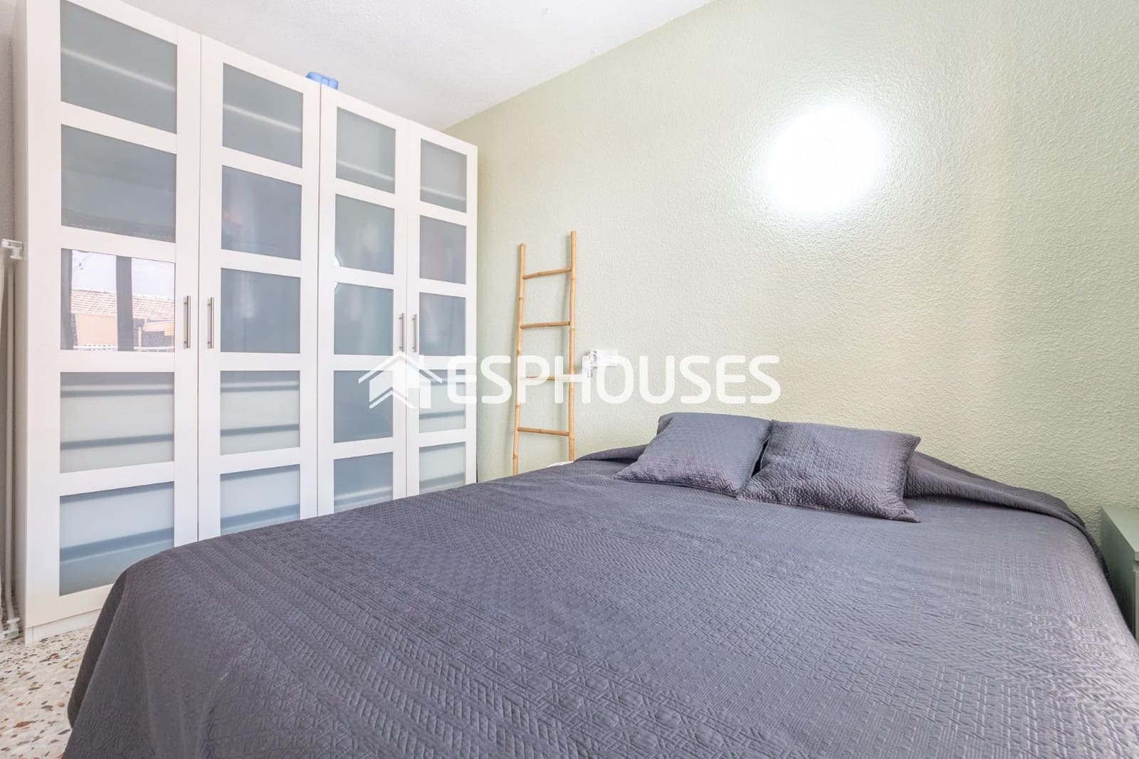 3 chambre Appartement à vendre à Guardamar del Segura avec garage - 225 000 € (Ref: 8284993)