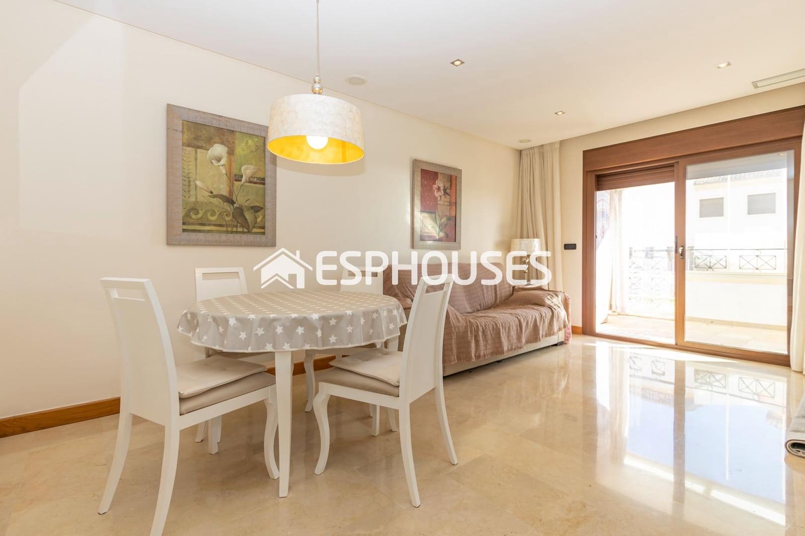 2 soveværelse Lejlighed til salg i Guardamar del Segura med swimmingpool garage - € 235.000 (Ref: 8284994)