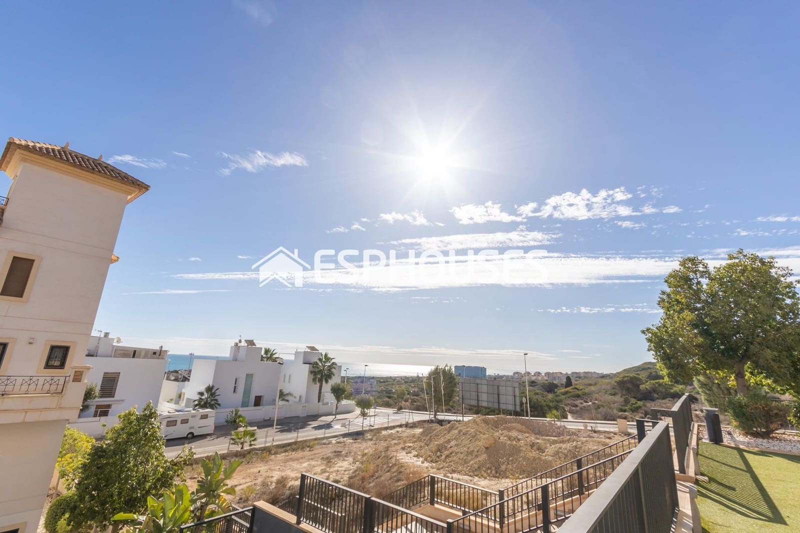 2 soveværelse Lejlighed til salg i Guardamar del Segura med swimmingpool garage - € 235.000 (Ref: 8284994)