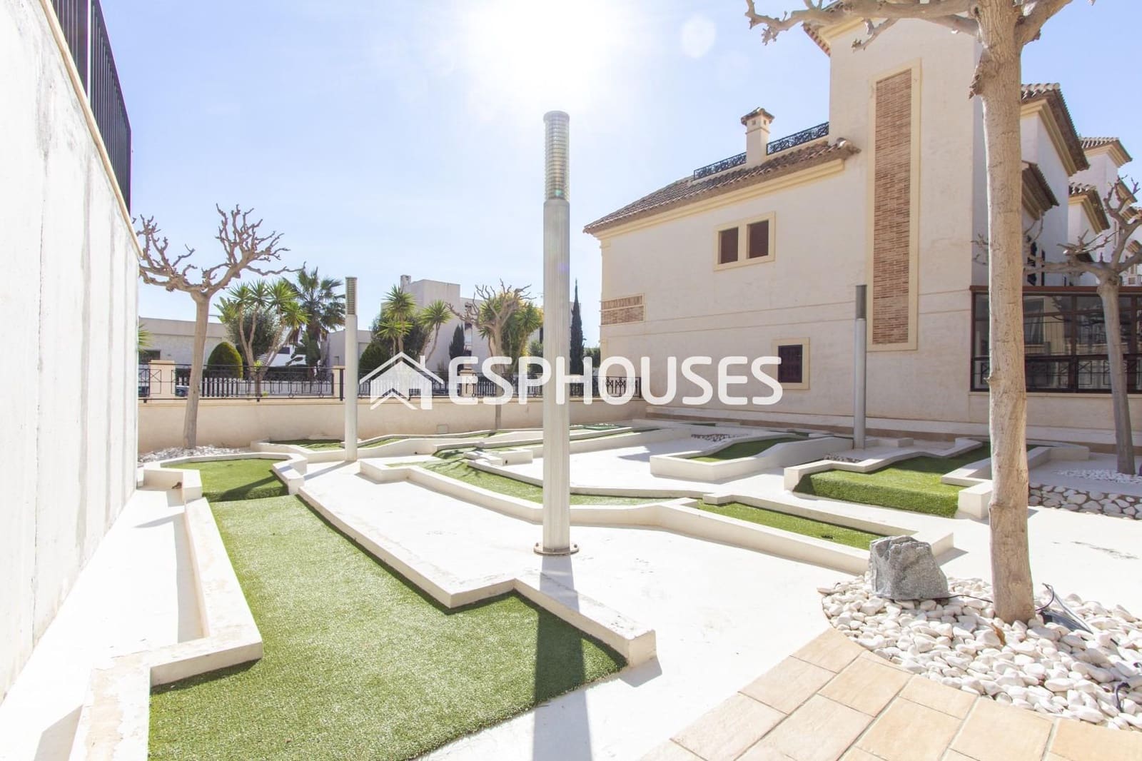 2 soveværelse Lejlighed til salg i Guardamar del Segura med swimmingpool garage - € 235.000 (Ref: 8284994)