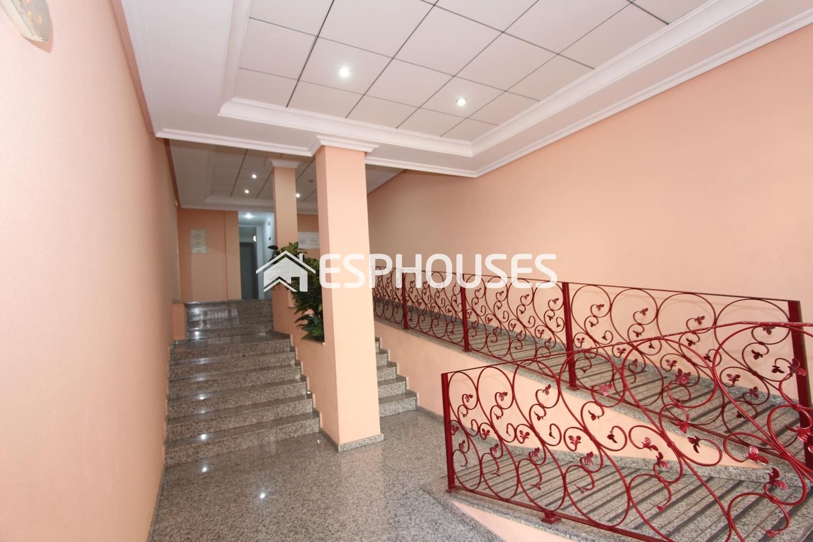 2 soveværelse Lejlighed til salg i Guardamar del Segura - € 120.000 (Ref: 8284996)