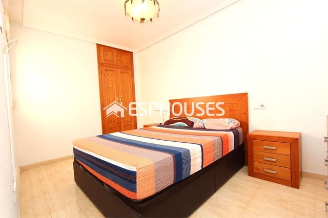 2 chambre Appartement à vendre à Guardamar Playa, Guardamar del Segura - 179 000 € (Ref: 8319252)