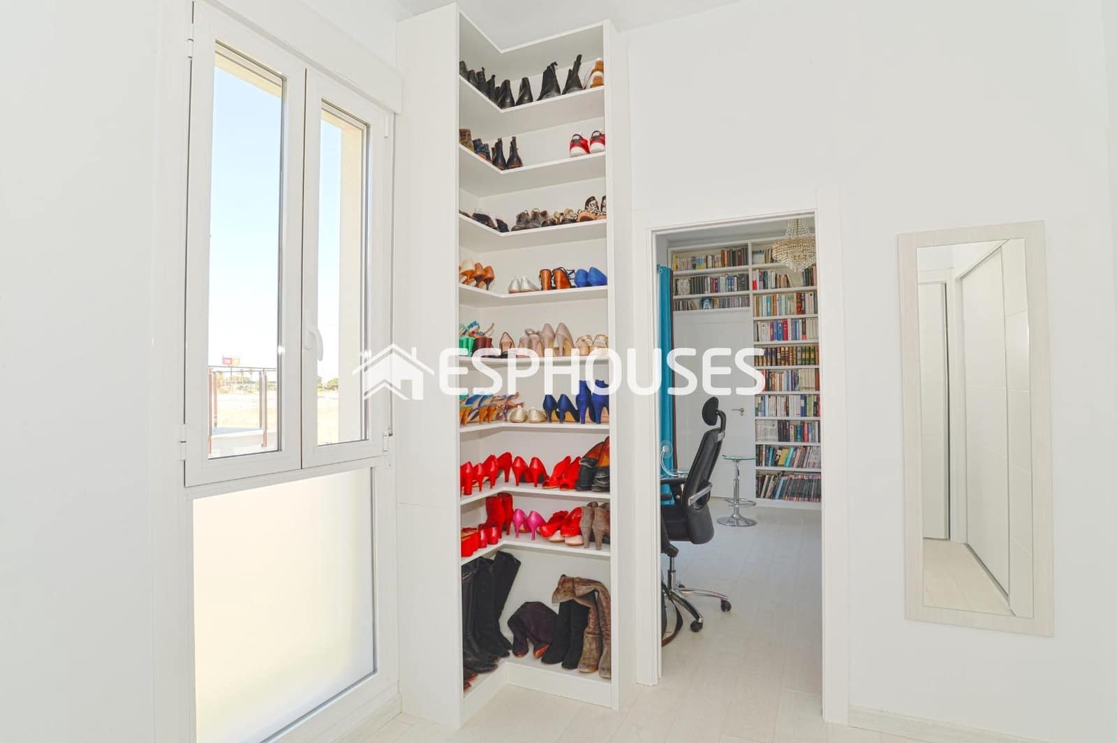 4 soverom Villa til salgs i Gran Alacant med svømmebasseng - € 534 500 (Ref: 8327920)