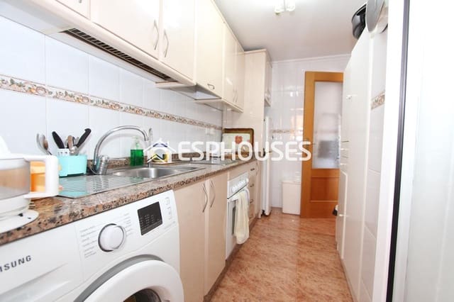 2 soverom Leilighet til salgs i Zona Pueblo, Guardamar del Segura med garasje - € 179 000 (Ref: 8343246)