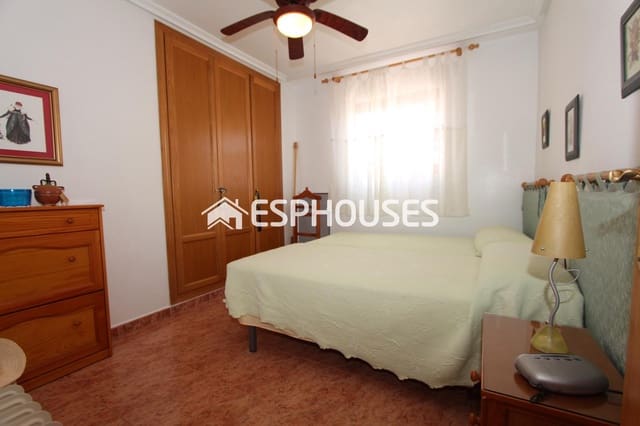 2 soverom Leilighet til salgs i Zona Pueblo, Guardamar del Segura med garasje - € 179 000 (Ref: 8343246)