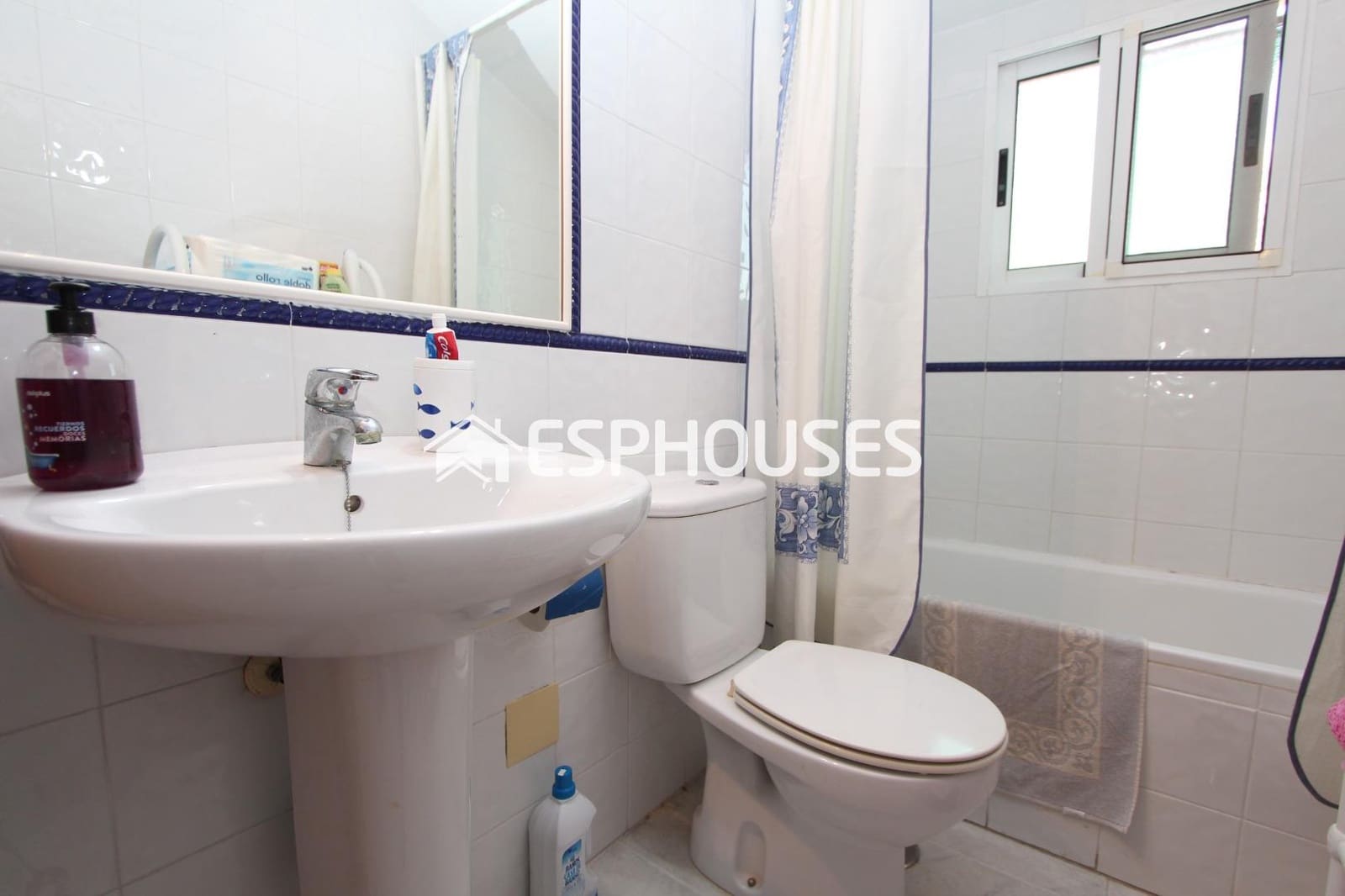 Apartamento de 3 habitaciones en Guardamar del Segura en venta con piscina - 179.500 € (Ref: 8367267)