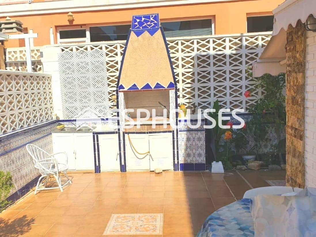 3 camera da letto Bungalow in vendita in Torrevieja con garage - 230.000 € (Rif: 8395264)