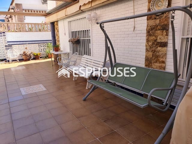 3 quarto Bungalow para venda em Los Europeos, Torrevieja com garagem - 230 000 € (Ref: 8395264)